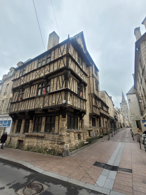 Maison � Pans de Bois de la rue des Cuisiniers, Bayeux, France