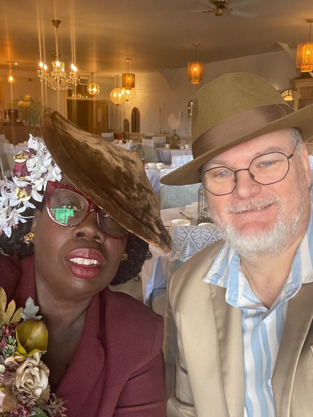 Gallery 2025 : Tea in the Forties