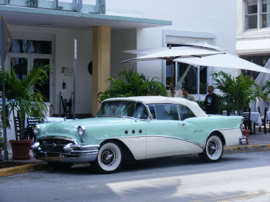 Nice Old Motor, Ocean Drive, Miami Beach, Florida, USA