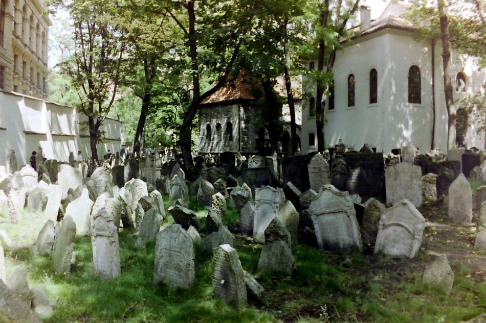 Another view of the Old Jewish Cemetery, Prague, Czech Republic