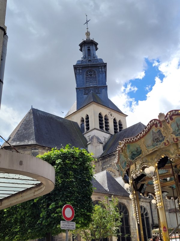 Another view of Saint-Jacques Church, Reims, France
