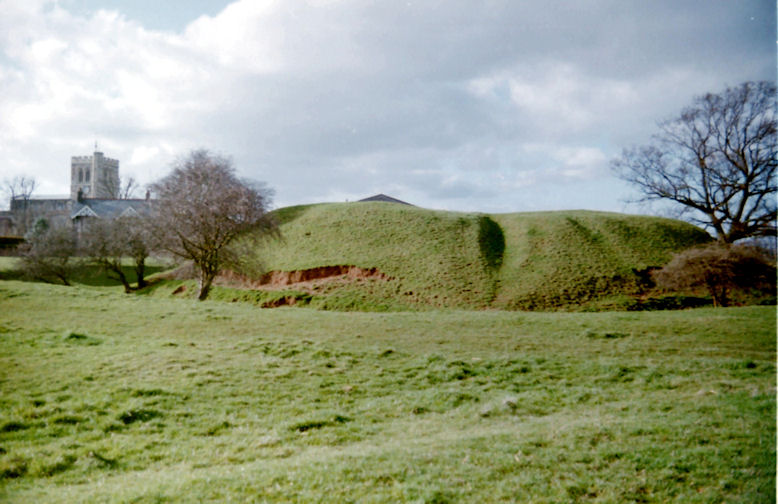 Toddington Castle, Bedfordshire