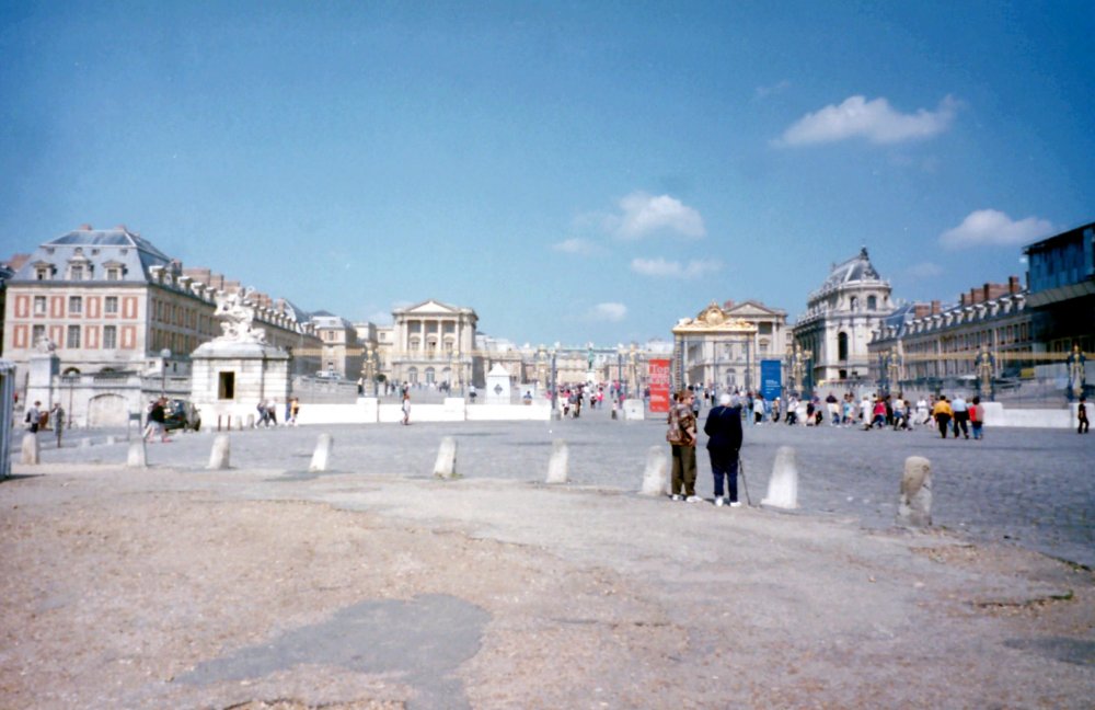 Arriving in Versailles, �le-de-France, France