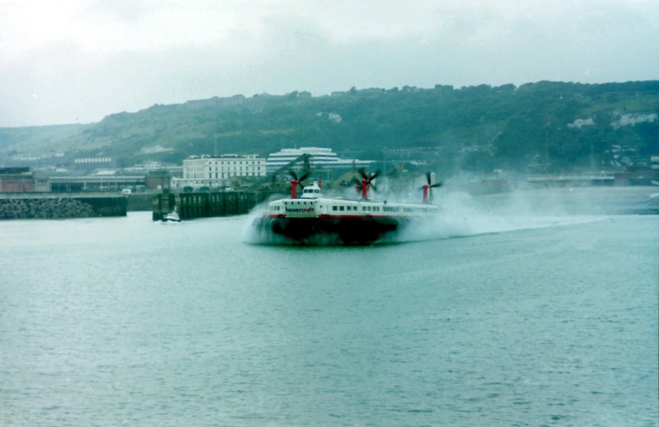 Hovercraft Leaving Dover